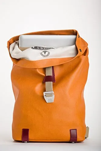 Brooks England Pickwick Day Pack, Goose Beak/Maroon, Small/12 L