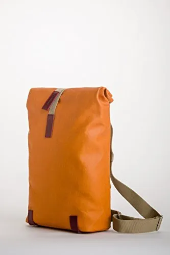 Brooks England Pickwick Day Pack, Goose Beak/Maroon, Small/12 L
