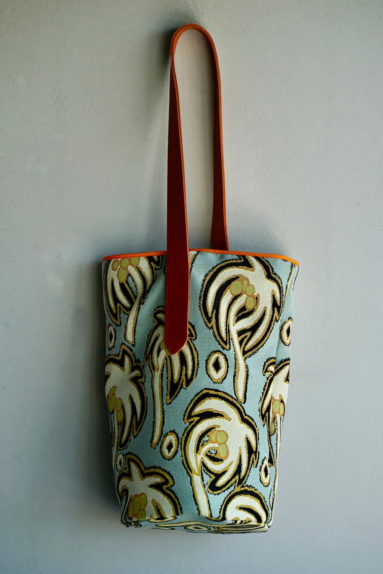 Bucket Bag. La Croisette