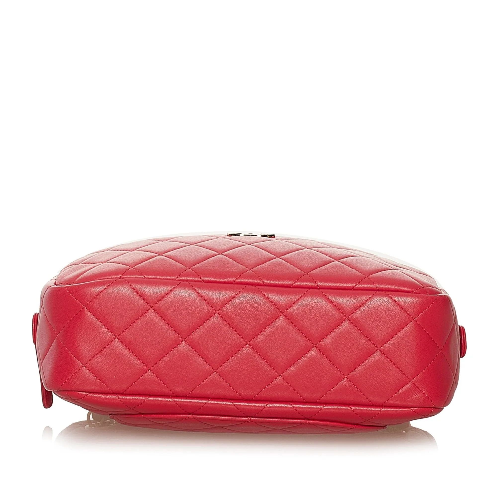 Chanel Matelasse Lambskin Chain Shoulder Bag
