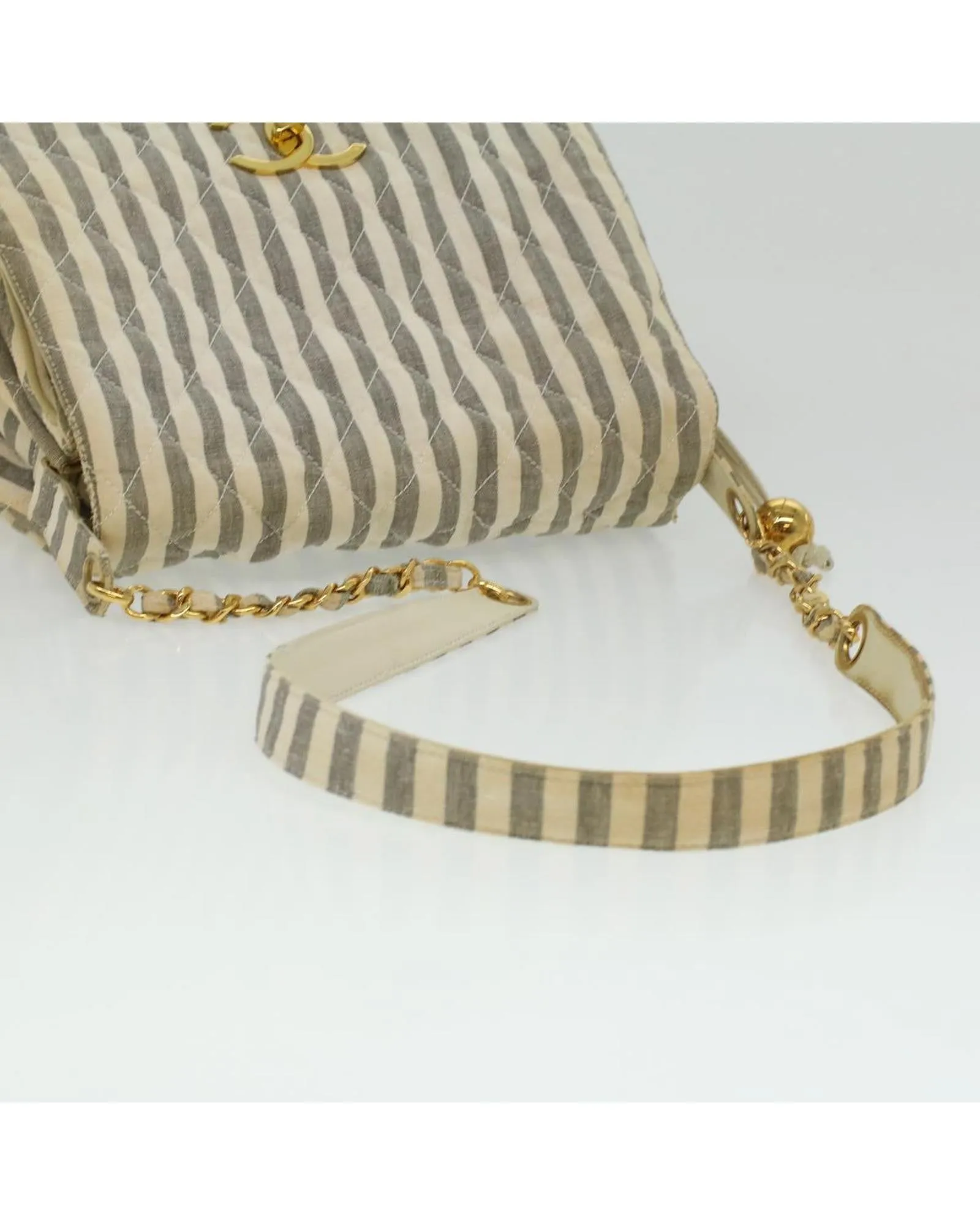 CHANEL Vintage Striped Quilted Shoulder Bag