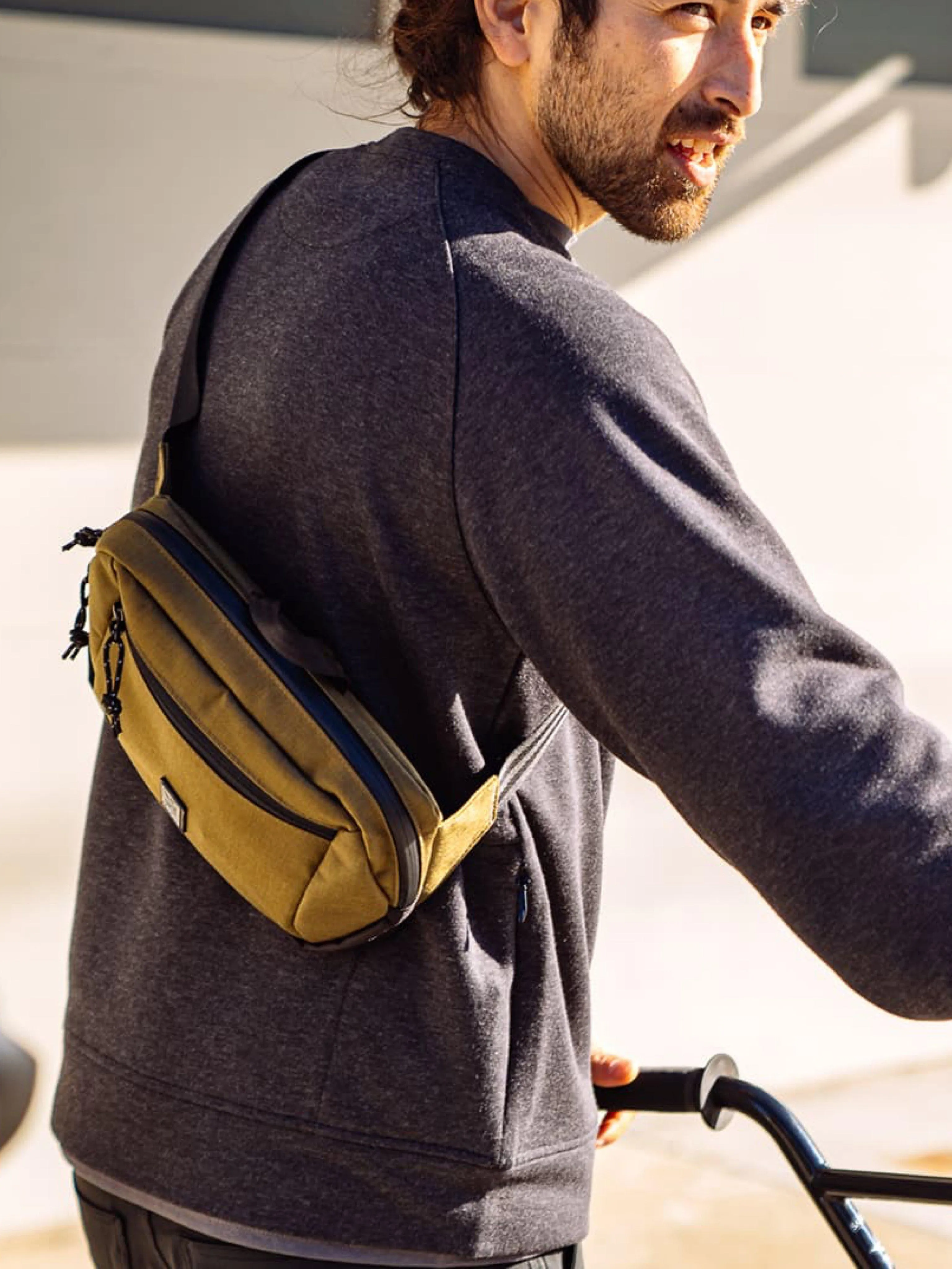 Chrome Industries Ziptop Waistpack Olive Overdye