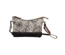 Dainty Delight Small & Crossbody Bag