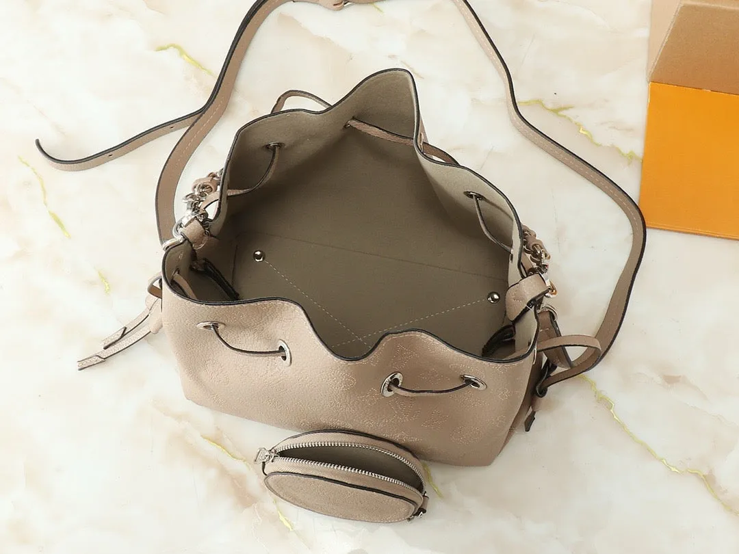 LV Bella Bucket