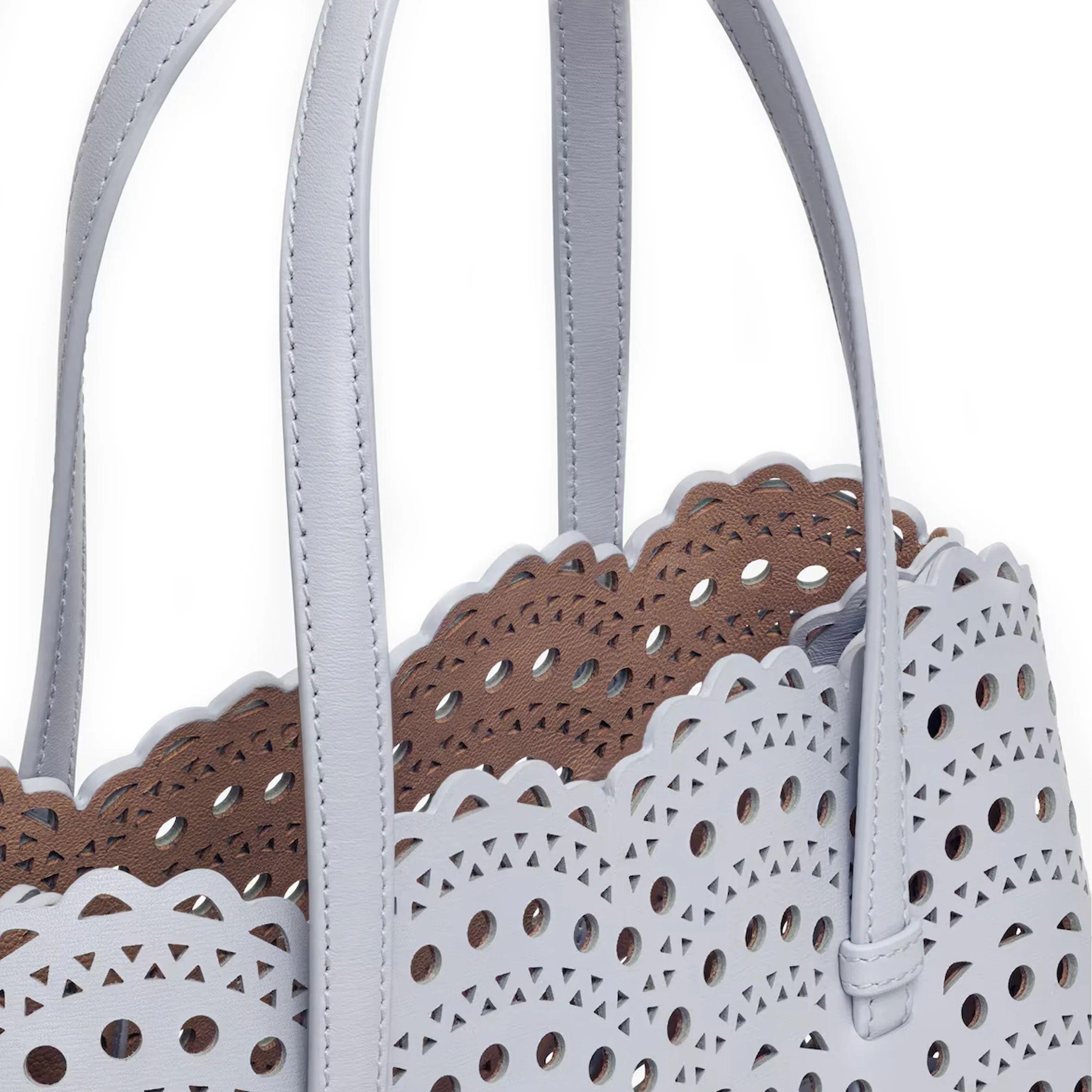 Mina 25 Wave Lux Calfskin, Gris Perle