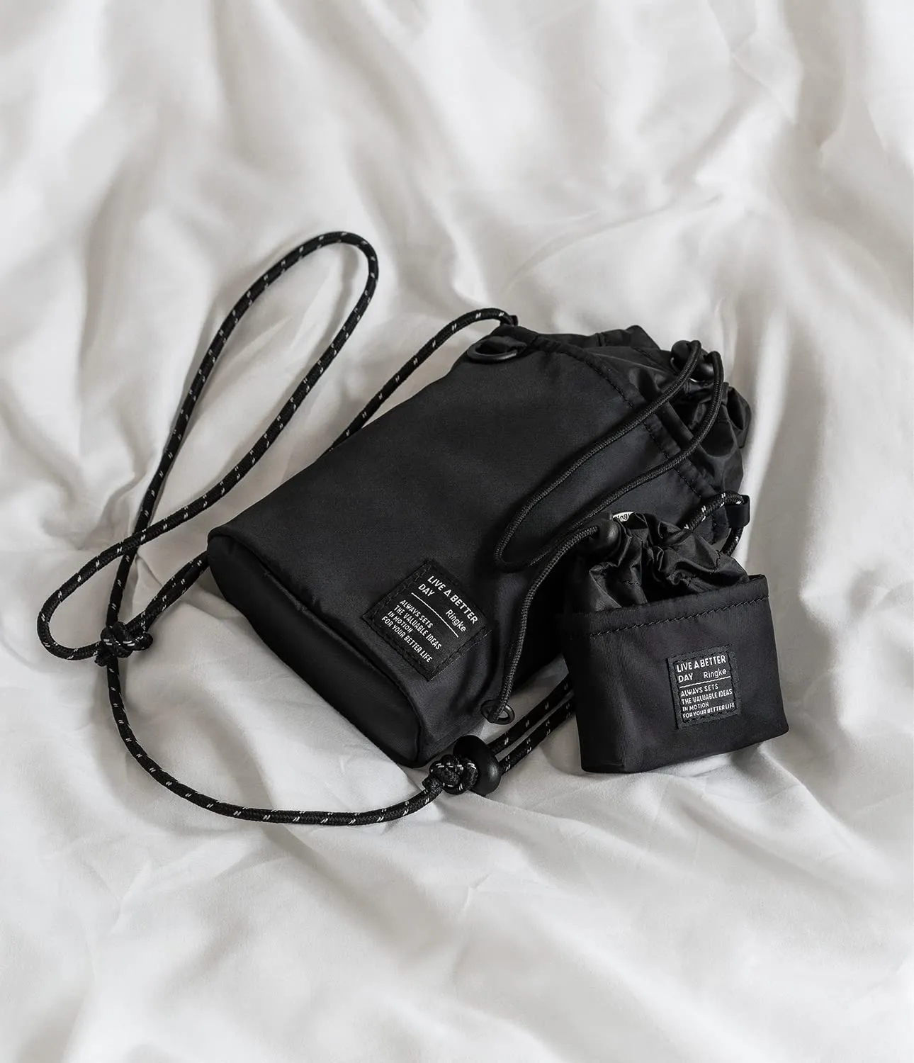 Mini Pouch [Bucket Bag] with O Ring Carabiner - Black