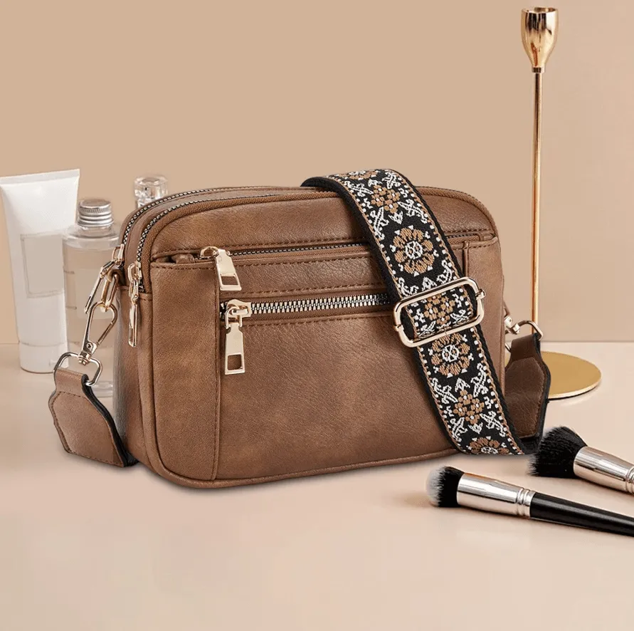 NYLAH - CROSSBODY WITH COLORFUL STRAPS