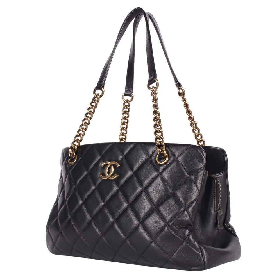 Quilted Lambskin Leather Shoulder Bag Black