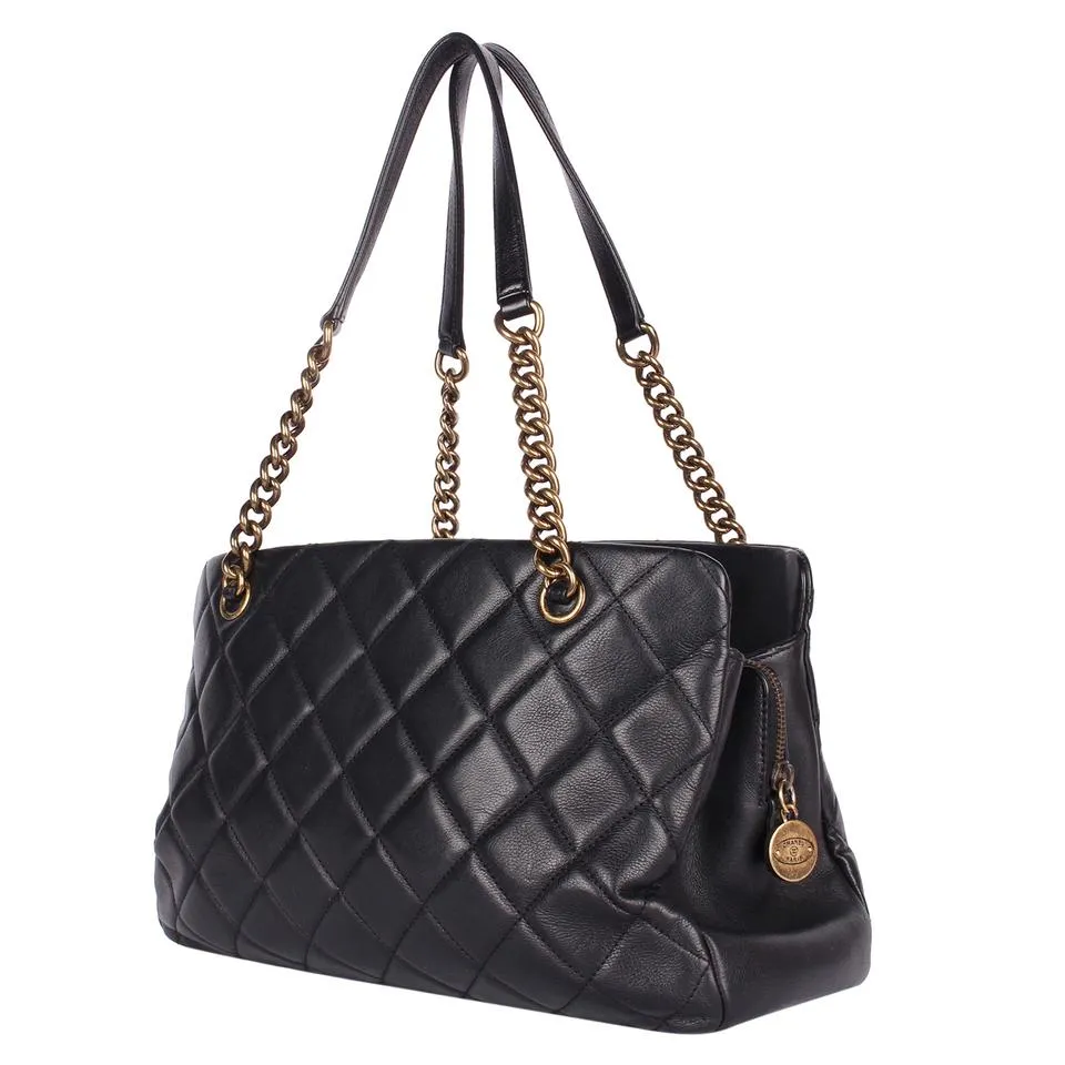 Quilted Lambskin Leather Shoulder Bag Black