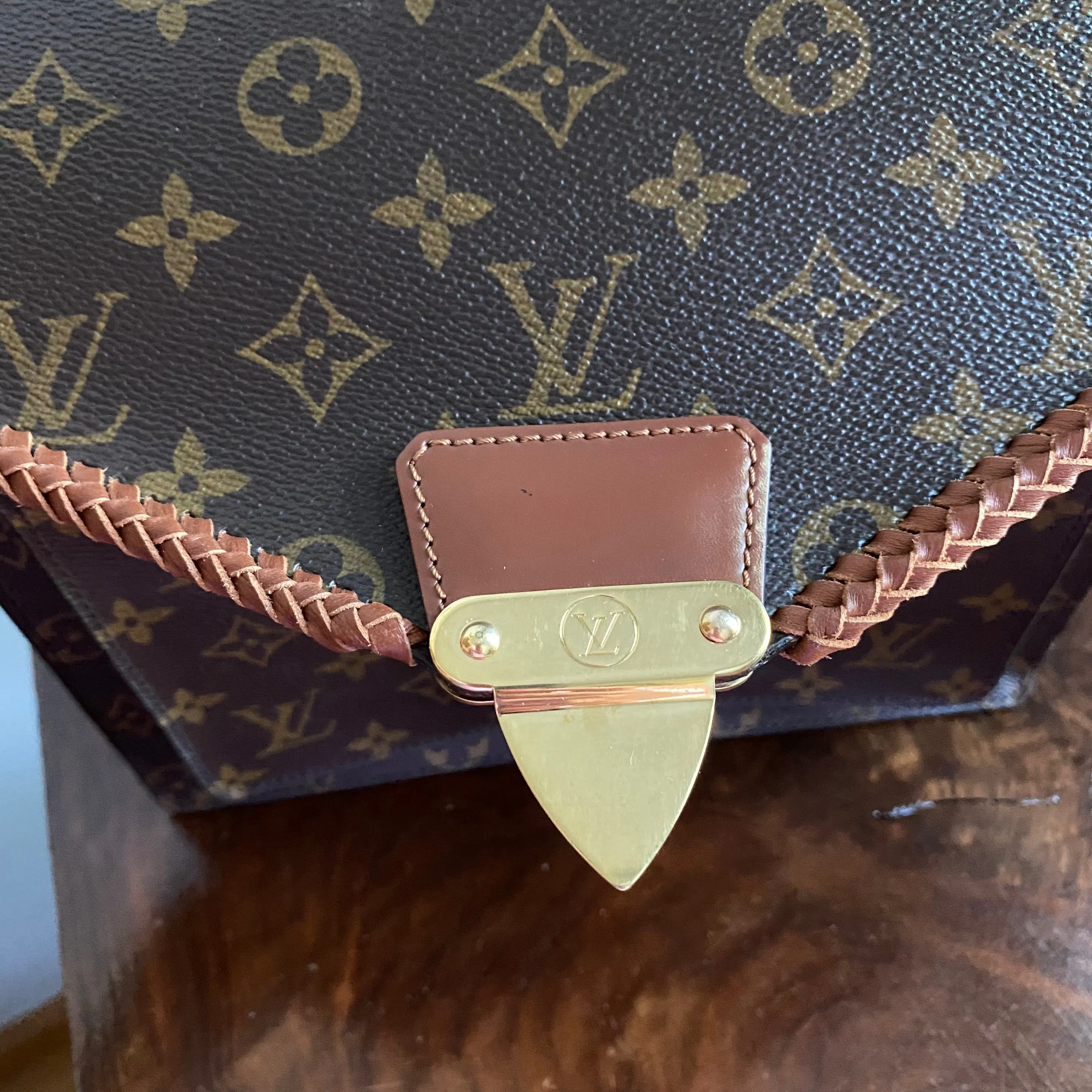 The Kingfisher Crossbody - Vintage Monogram in Whiskey