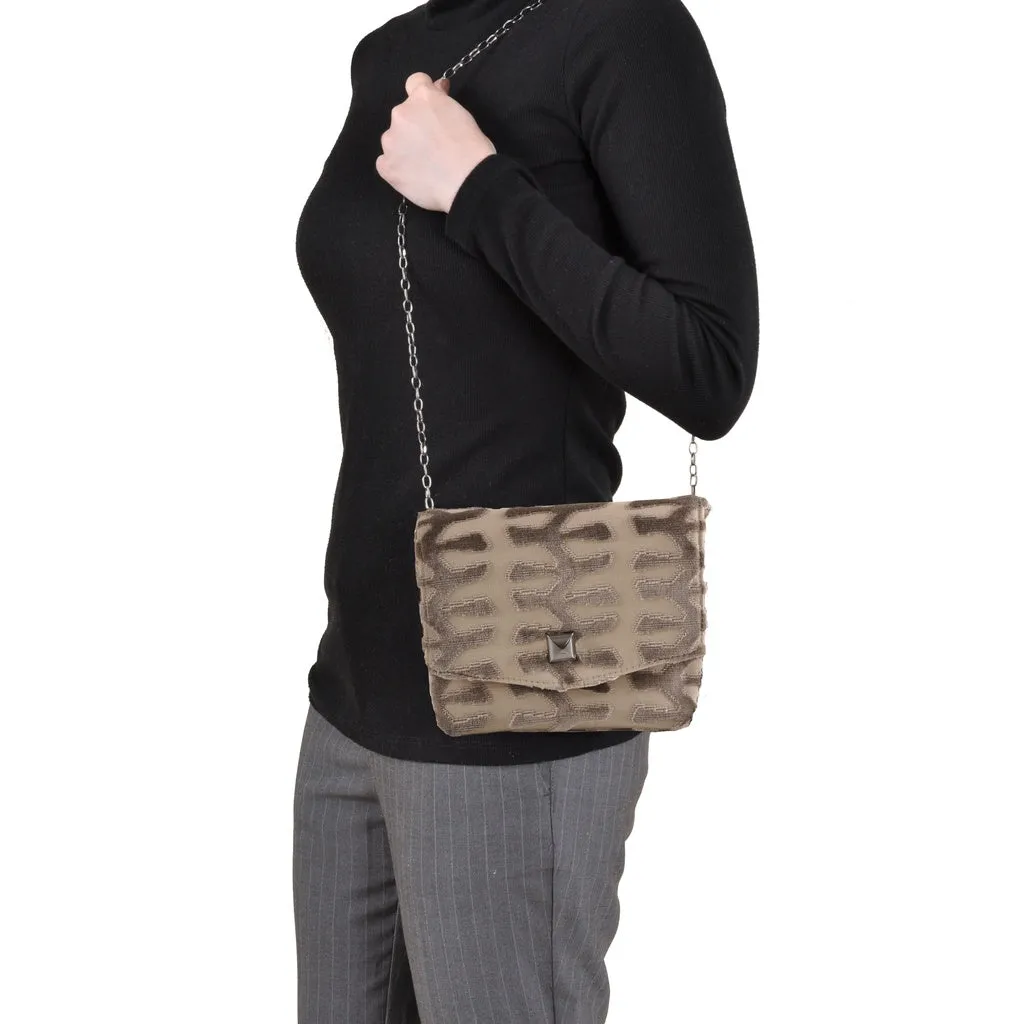 Totem Taupe square clutch