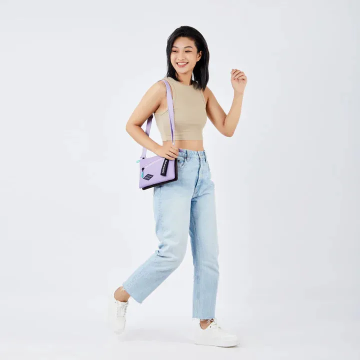 Zoom Crossbody